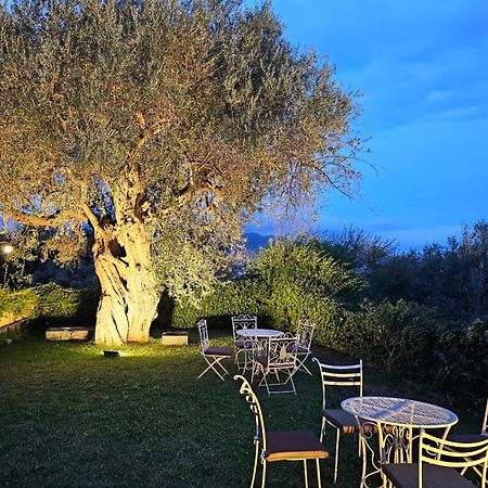 Antico Borgo Etneo Agriturismo Villa Calatabiano Dış mekan fotoğraf