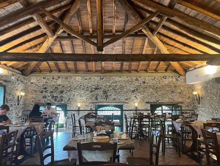 Antico Borgo Etneo Agriturismo Villa Calatabiano Dış mekan fotoğraf