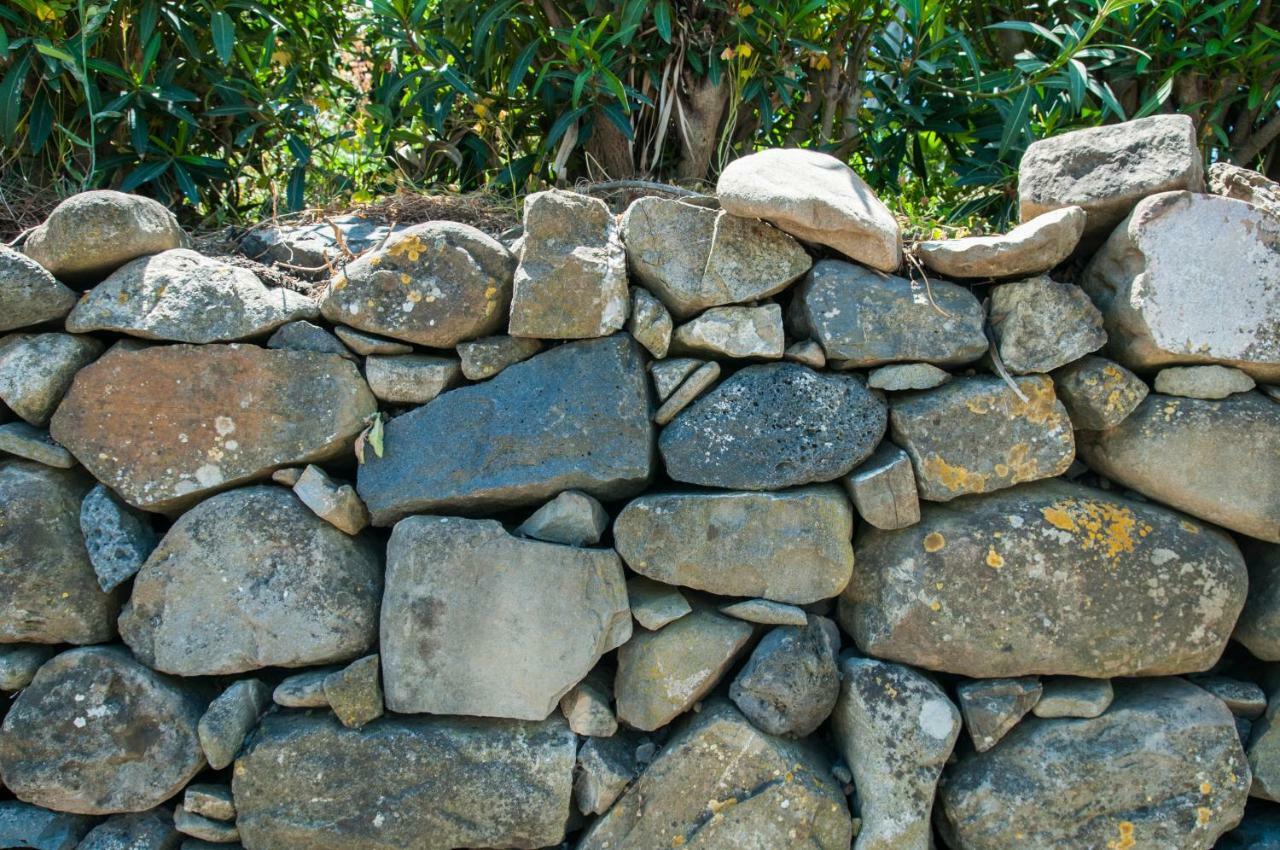 Antico Borgo Etneo Agriturismo Villa Calatabiano Dış mekan fotoğraf