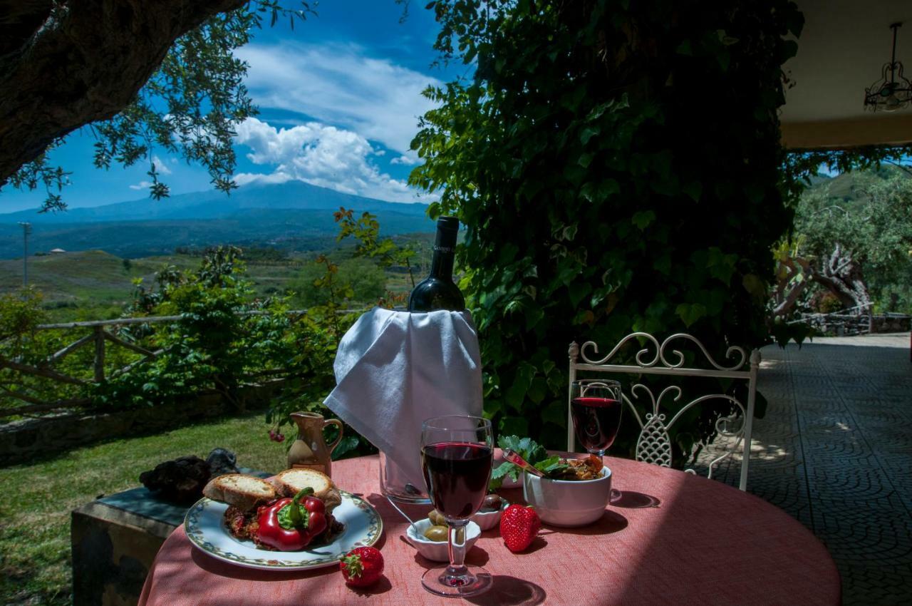 Antico Borgo Etneo Agriturismo Villa Calatabiano Dış mekan fotoğraf