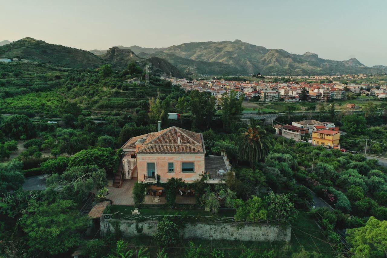 Antico Borgo Etneo Agriturismo Villa Calatabiano Dış mekan fotoğraf